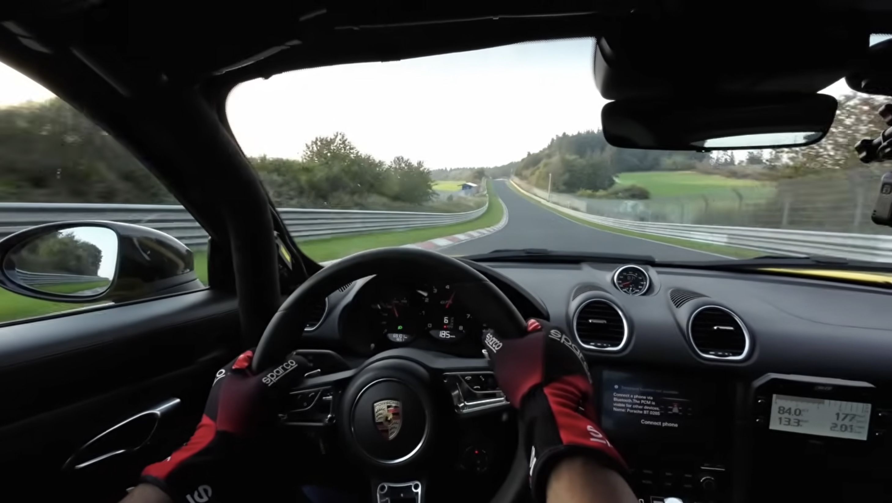 Vista POV Porsche en el Nürburgring